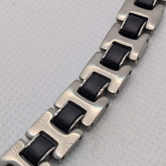 Stainless-Steel and Black Rubber Bracelet 8 1/2" - Picture 2 of 4